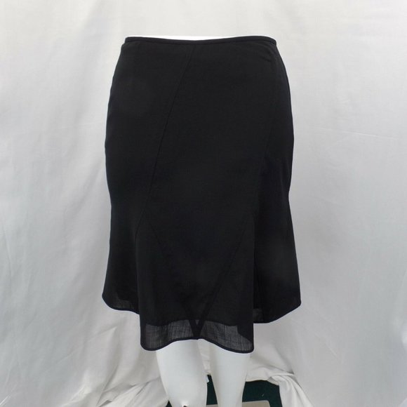 ANN TAYLOR   BLACK  GODET WOOL LINED CASUAL CAREER A-LINE SKIRT SIZE: 4P - Picture 3 of 3